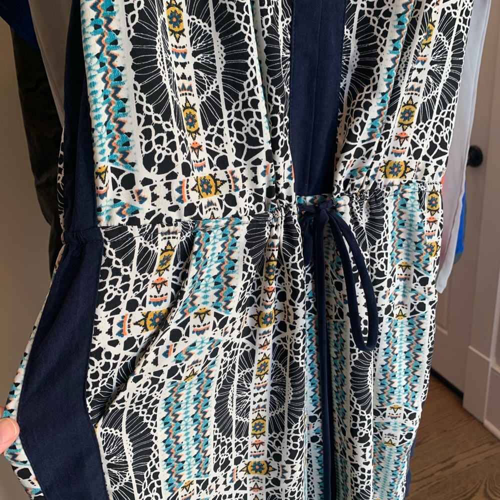 Adelyn Rae patterned jumpsuit - Picture 2 of 4